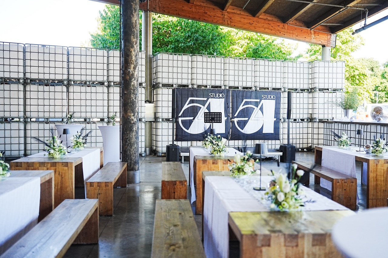 GUM Eventhalle Burghausen Informazioni sulle sale da ballo Terrazza