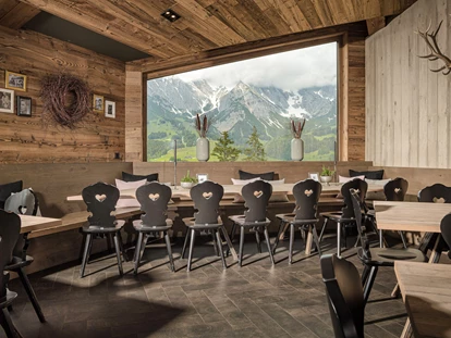 Wedding - Hohe Tauern - Bergblick zum Hochkönig - Die Deantnerin