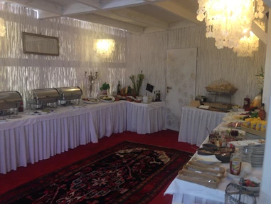 Hochzeit: separater Buffetraum - Trattoria al Faro