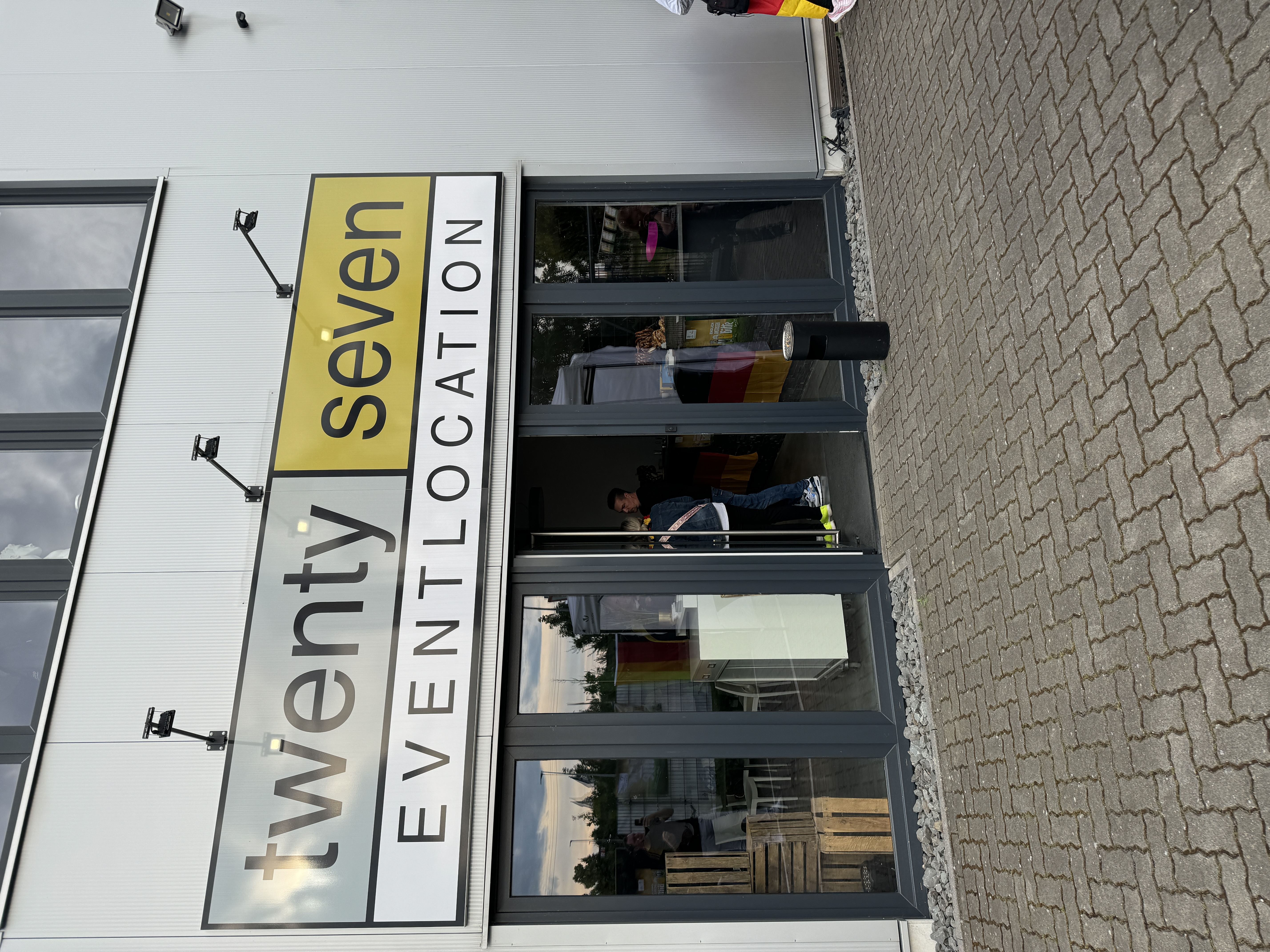 Mariage - Candybar: Donutwall - Duisburg - twenty seven Eventlocation 