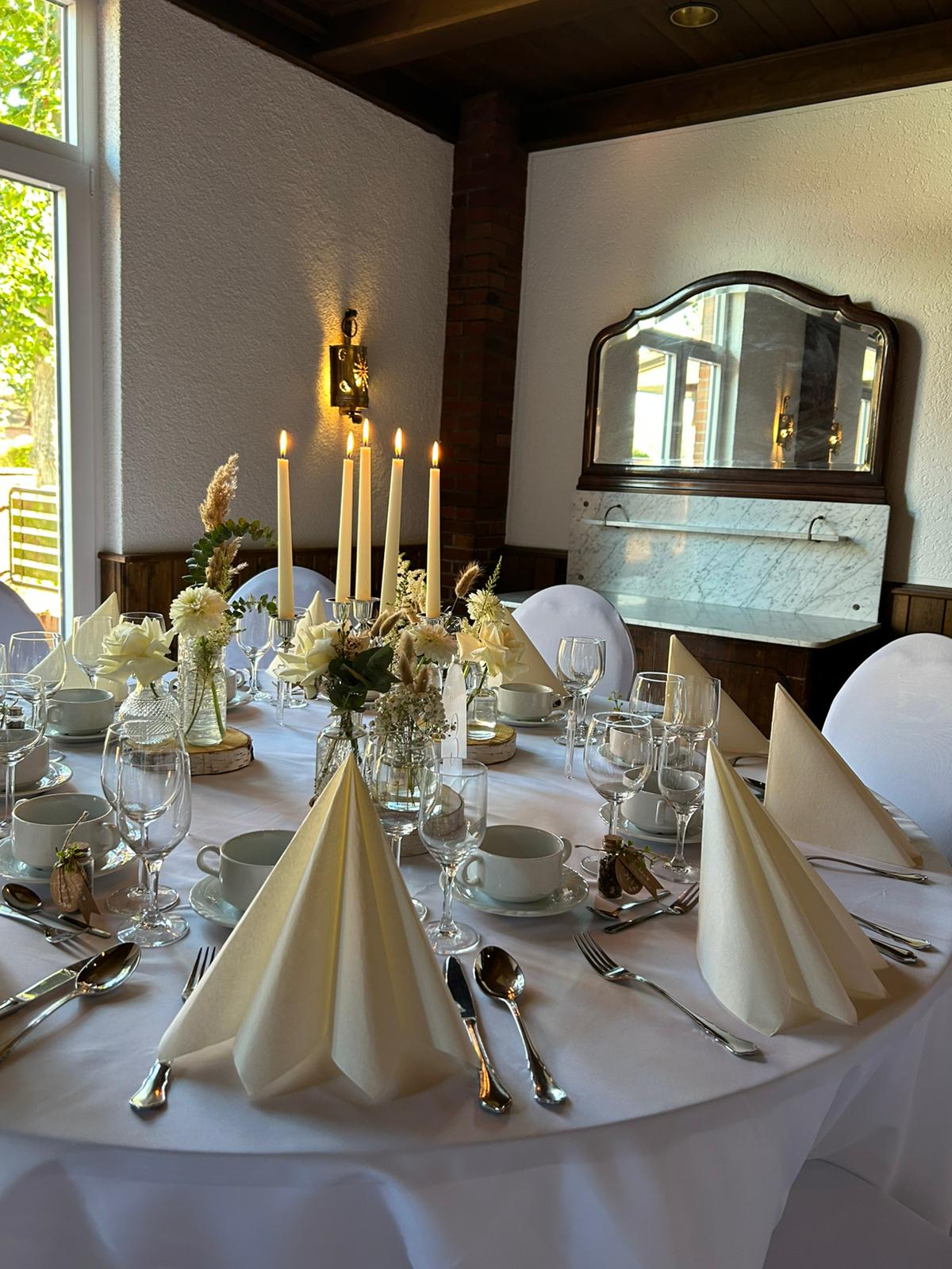 Hochzeitslocation: Lindenhof Deblinghausen