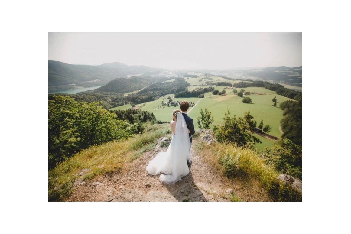 Hochzeitslocation: Foto auf der Ruine Wartenfels
 - Ansitz Wartenfels