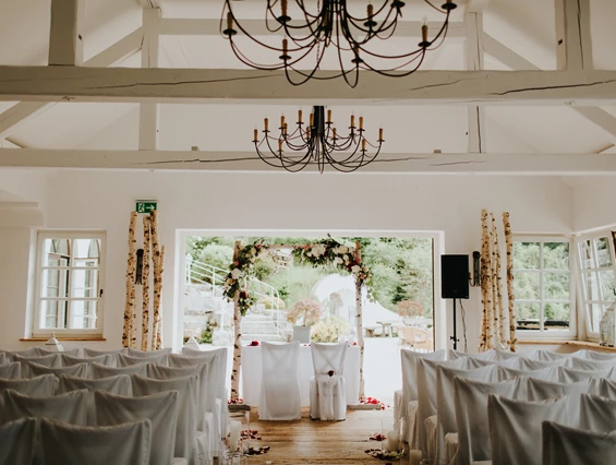 Hochzeitslocation: Trauung im Saal - Ansitz Wartenfels