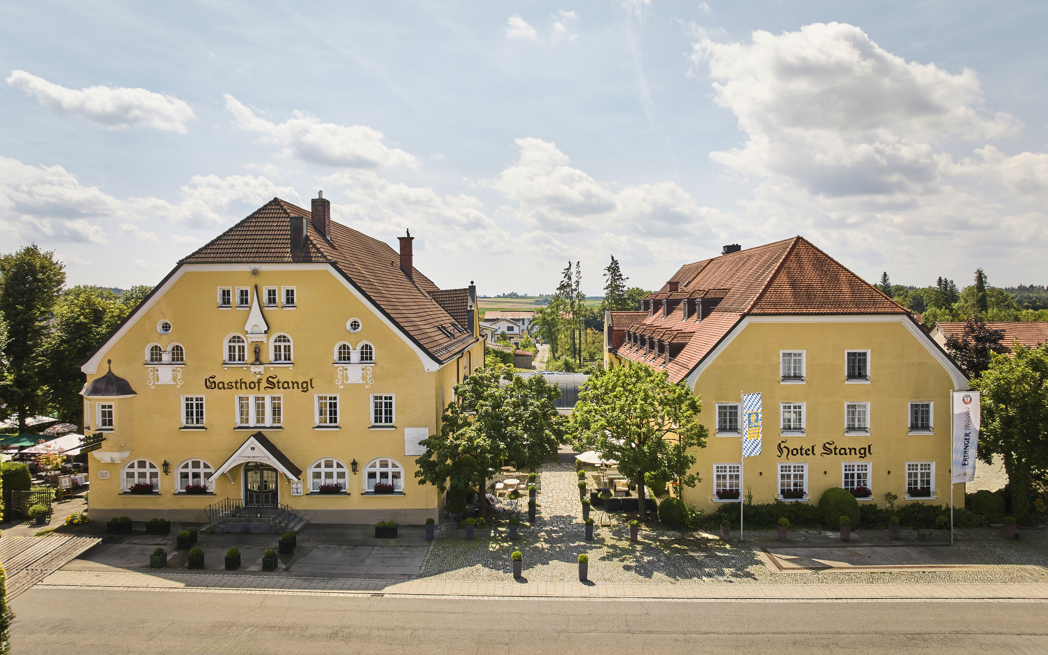 Hochzeit - PLZ 85665 (Deutschland) - Hotelansicht - Hotel Gutsgasthof Stangl