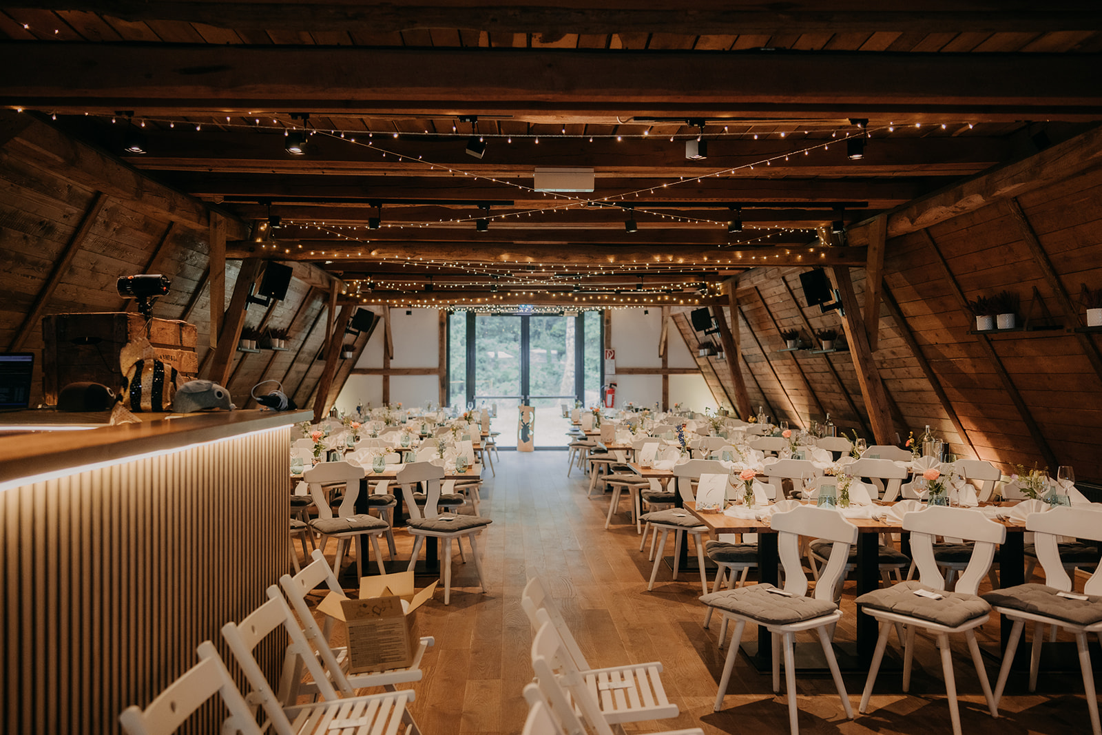 Hochzeitslocation: kleine freie Trauung im Schafstall am Heidegarten - Schafstall am Heidegarten