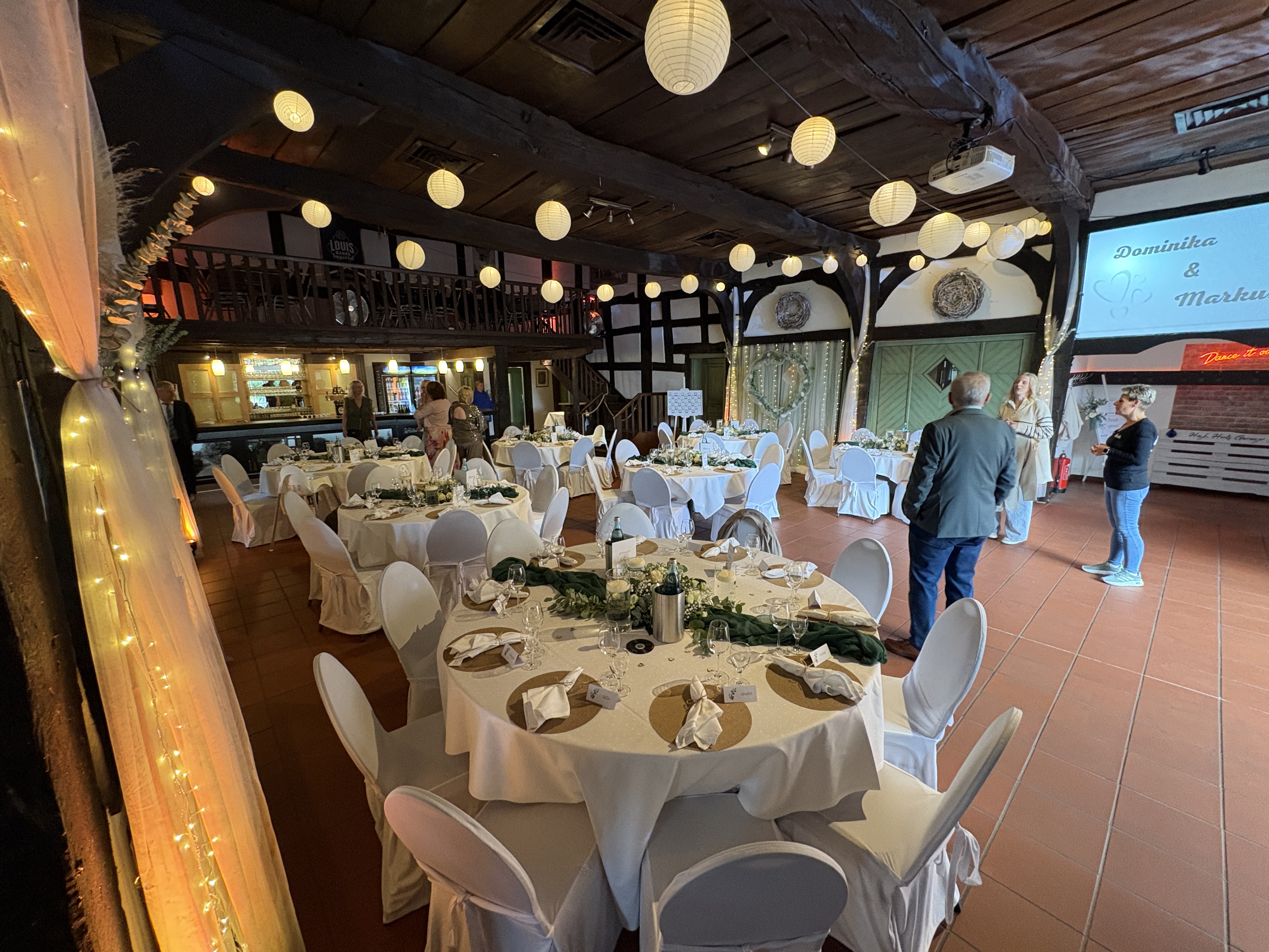 Hochzeit - Geeignet für: Geburtstagsfeier - Hüllhorst - Festsaal Hochzeit - Niedermeier's Hof