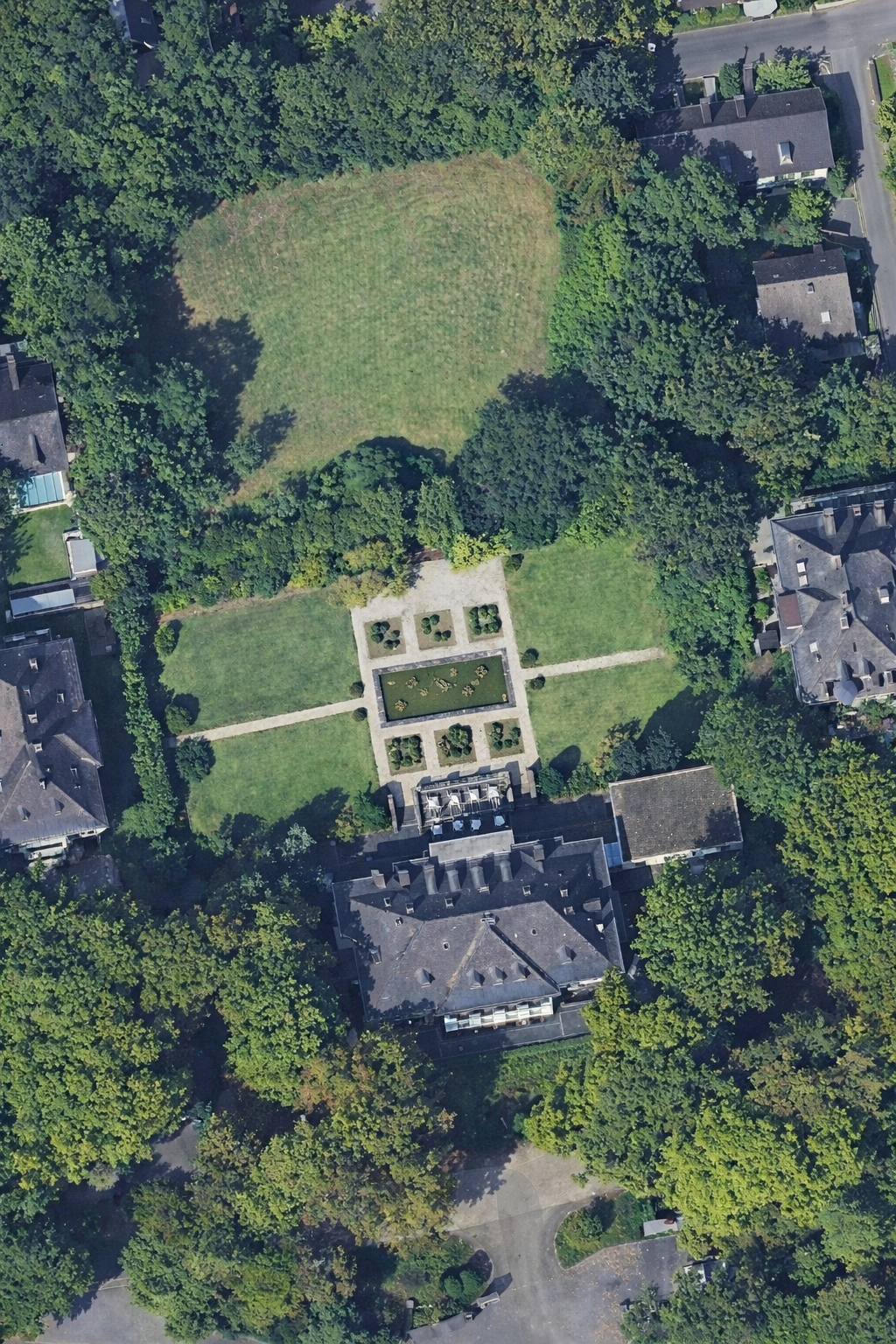 Hochzeitslocation: Villa Weisser Berg