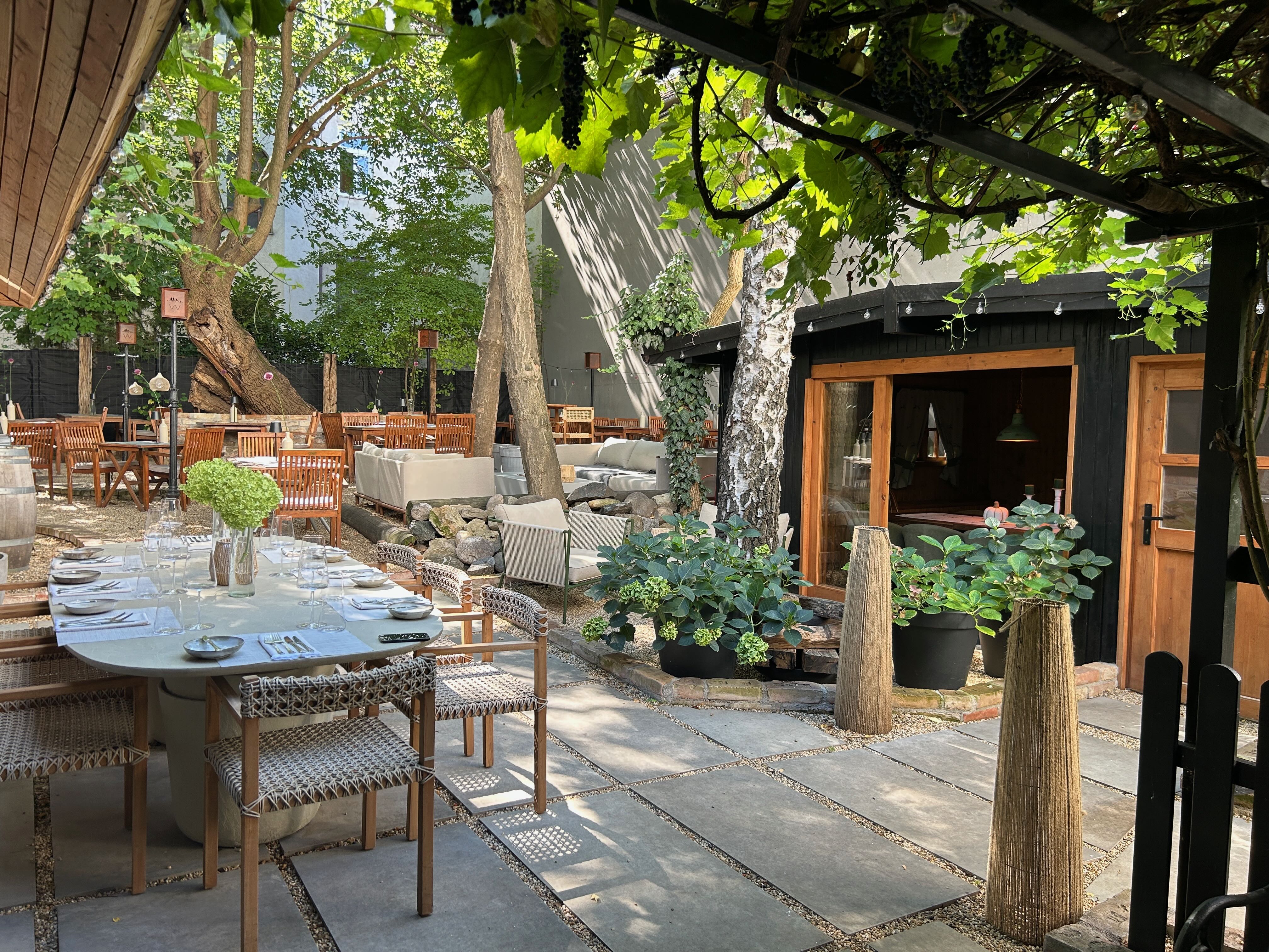 das weinberg Information about the banquet halls Outdoor