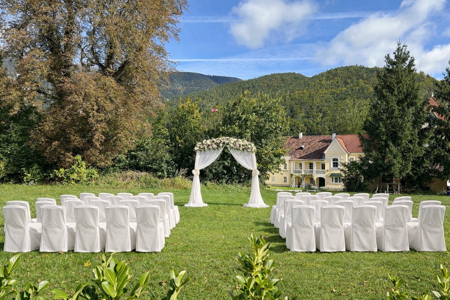 Schloss Mühlhof Informatie over de balzalen Tuin