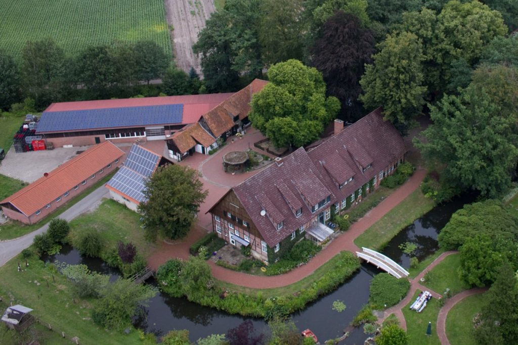 Hochzeit: Gut Erpenbeck - Eventscheune