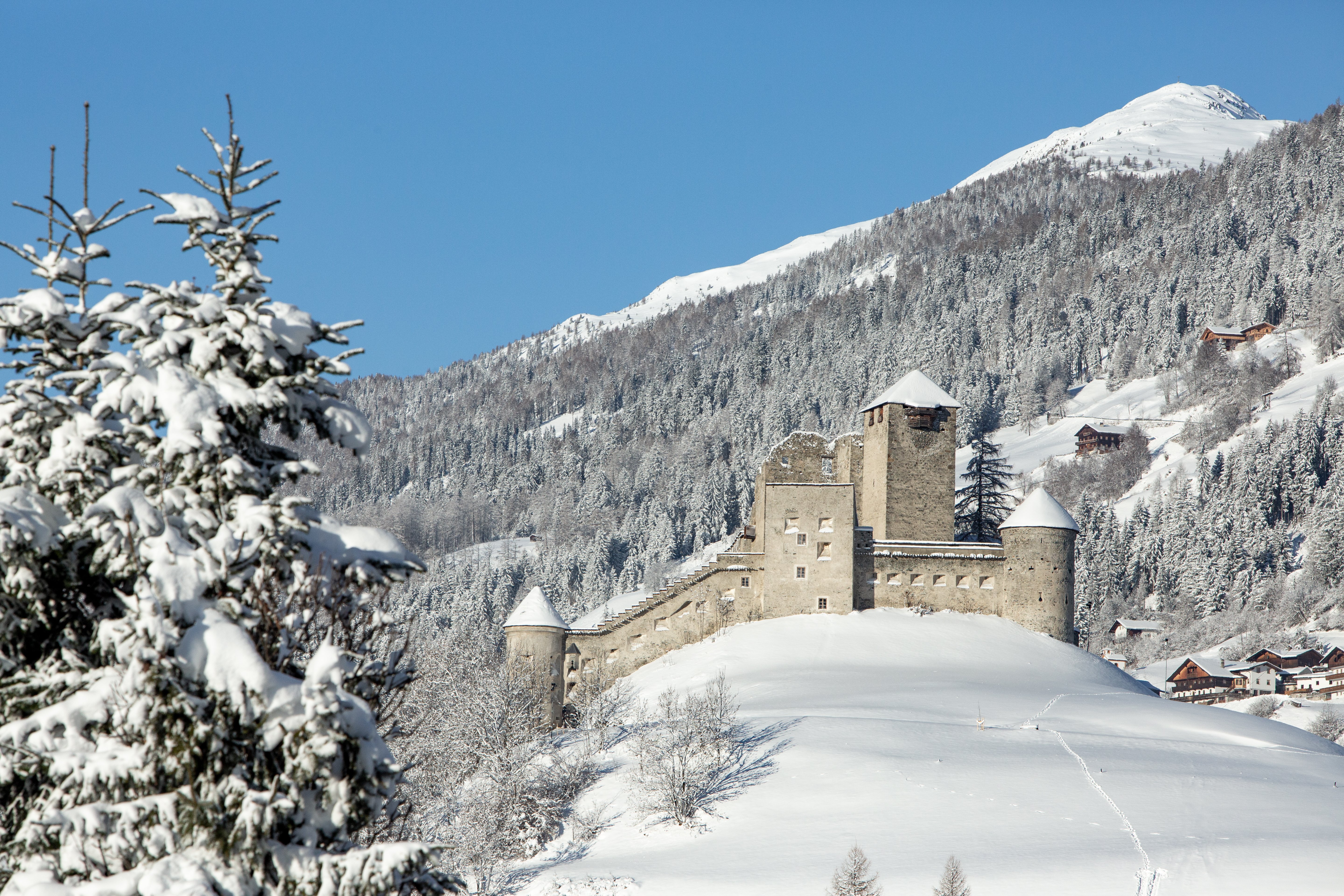Hochzeitslocation: Burg Heinfels