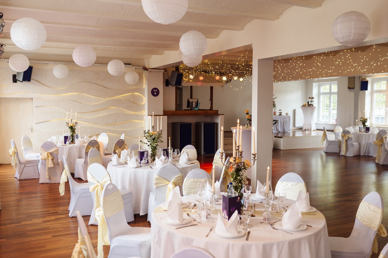 Eventfabrik Solingen Informations sur les salles de bal Chambre 4 (Salon)