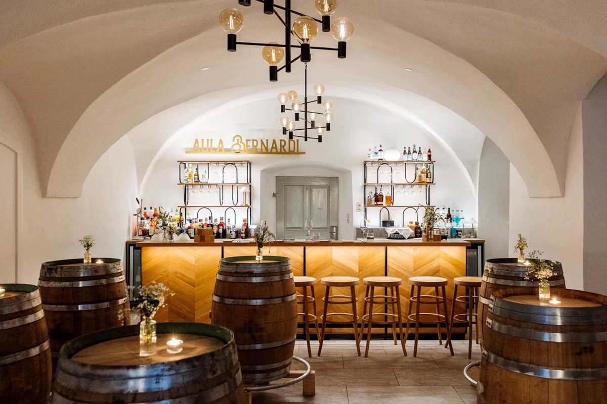 Aula Bernardi Informatie over de balzalen Aula-Bernardi-Bar