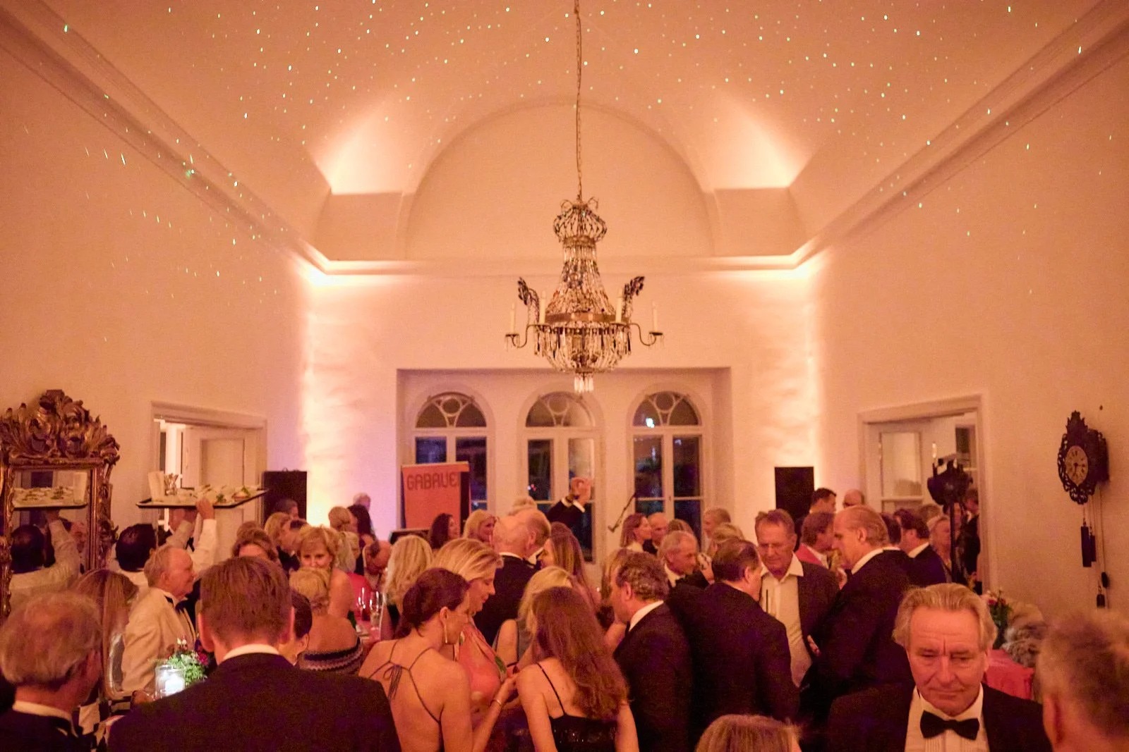 Hochzeit:   Eleganter Hochzeitssaal im Schloss Süßenbrunn - Schloss Süssenbrunn