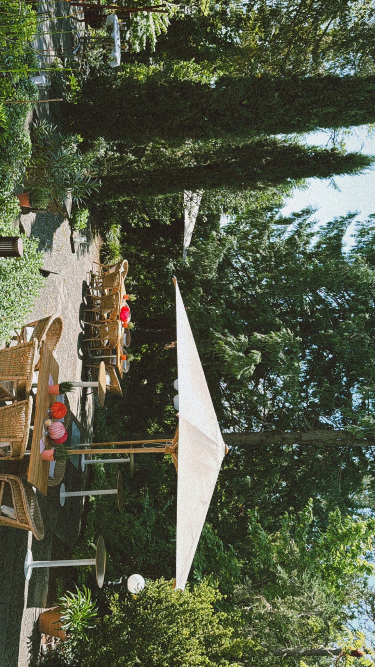 Wedding - Geeignet für: Eventlocation - Terrasse im Sommer - Leaves - Café & Eventlocation