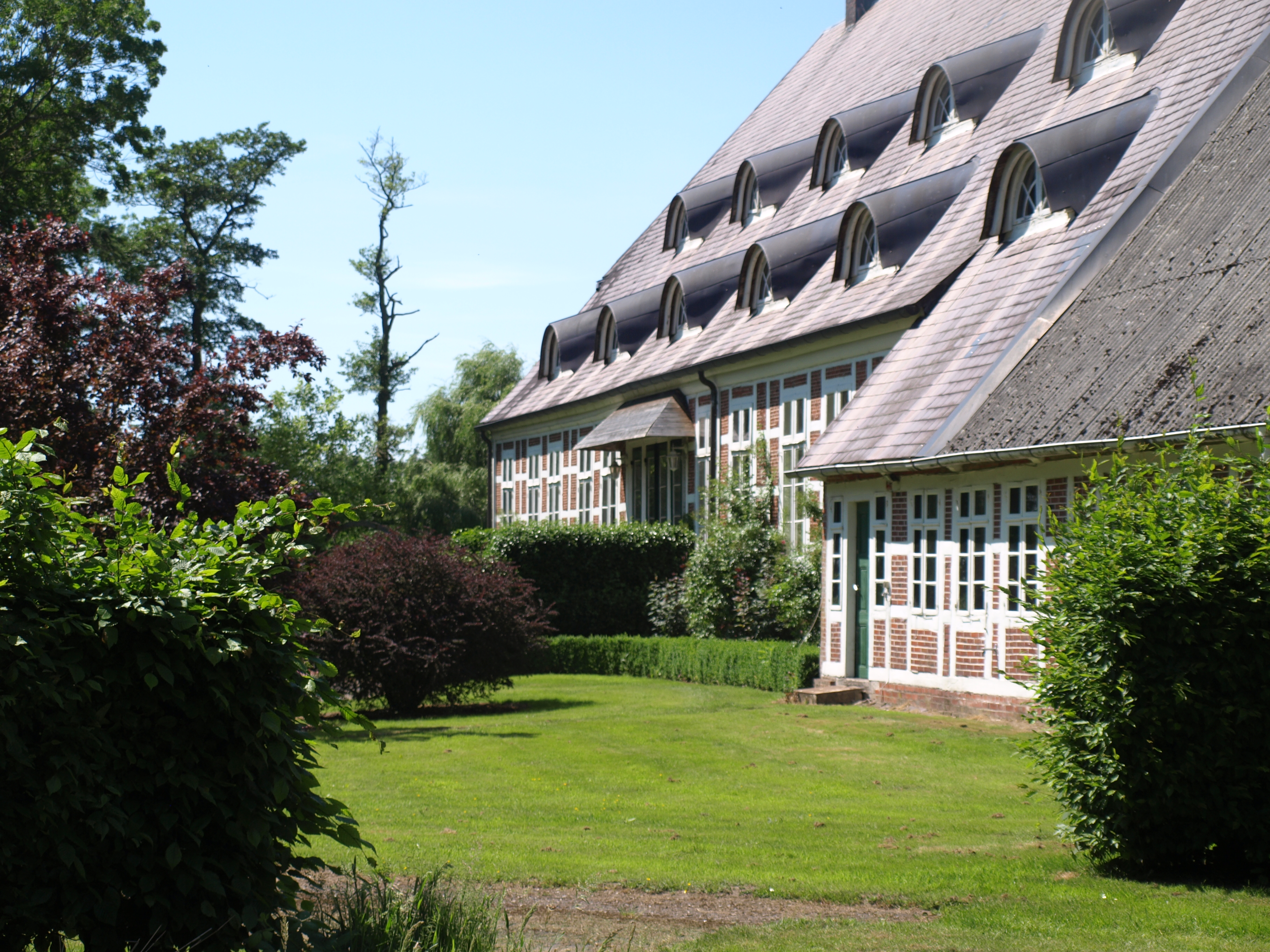 Hochzeit: Front Gutshaus - Gut Eggerkamp
