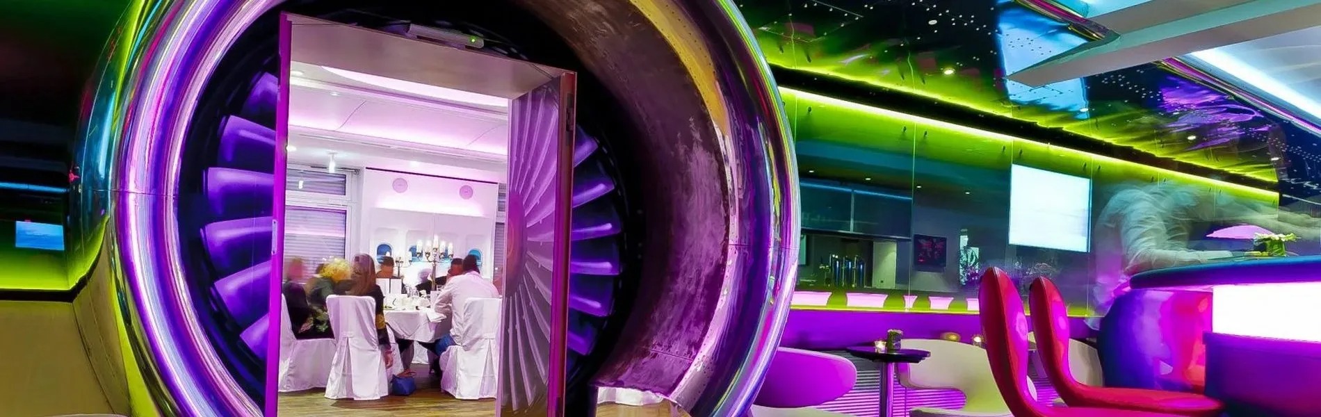 Hochzeit - Art der Location: Eventlocation - The Aircraft at Burghof