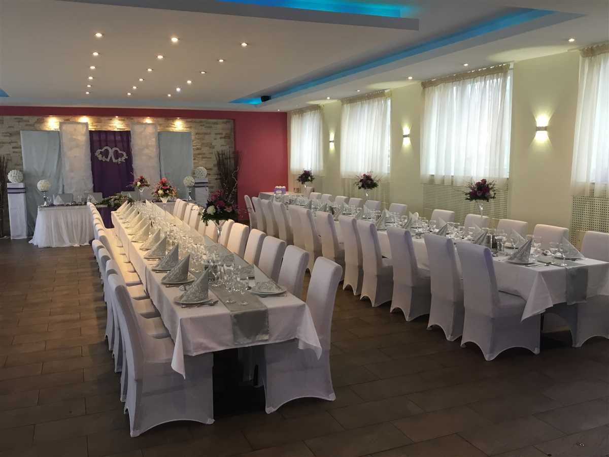 Hochzeit - Altdorf (Nürnberger Land) - Cafe-Restaurant-Eventhalle Gartenstadt