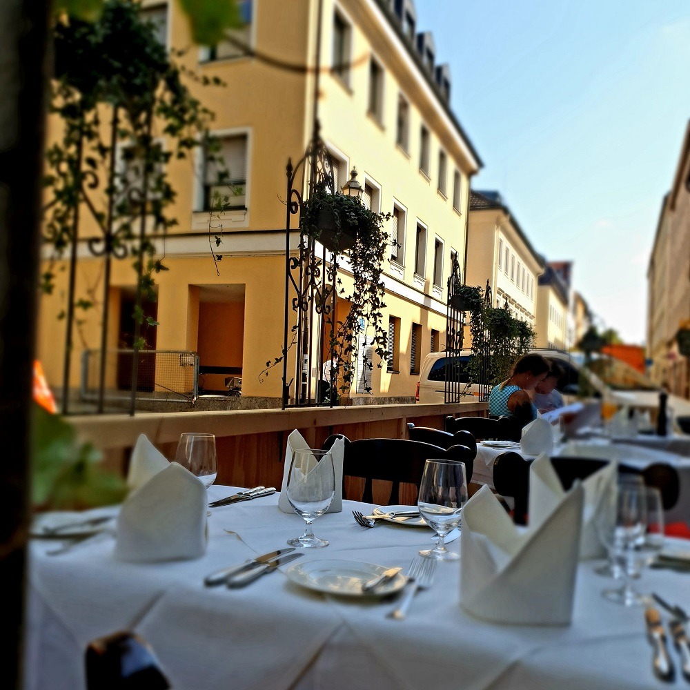 Bruiloft - Oberding - Restaurant HALALI
