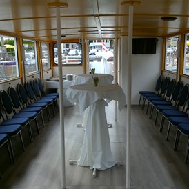 Hochzeit: Innenraum Fahrgastschiff "St. Nikolaus" - Schifffahrt Loidl