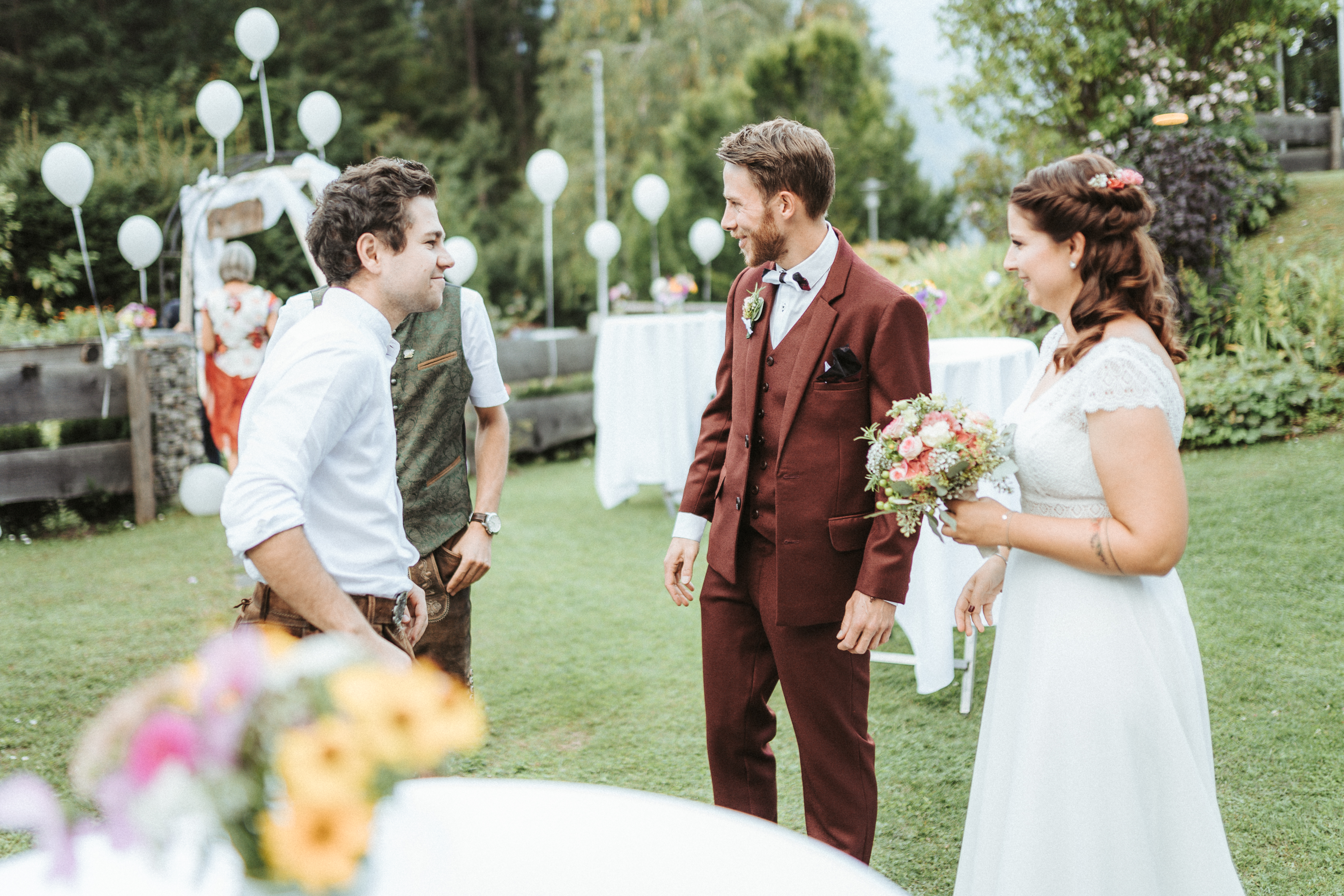 Hochzeit: Hochzeitgäste Willkommen heißen  - Naturhotel Landhof Irschen
