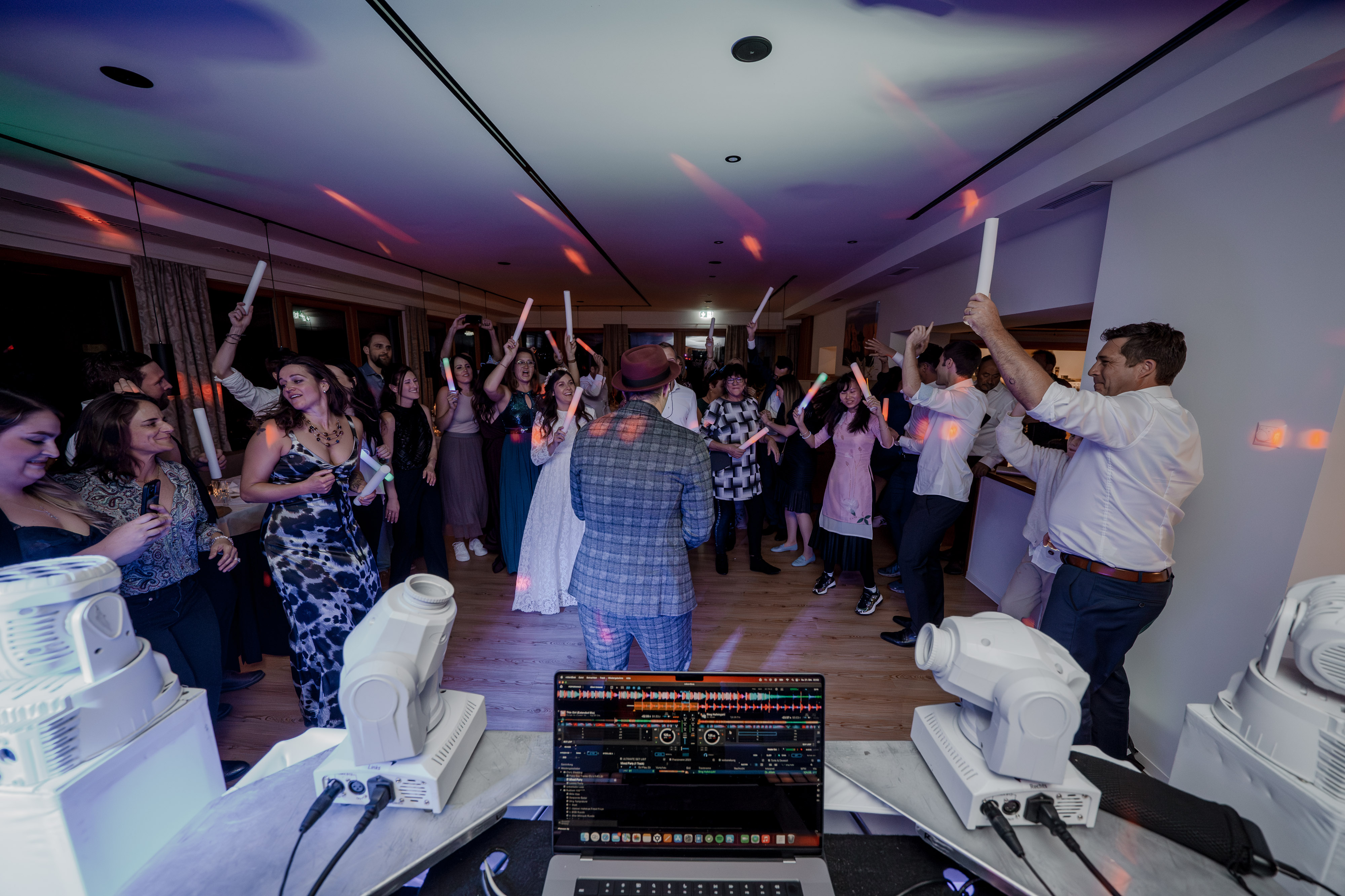 Hochzeit: Party  - Naturhotel Landhof Irschen