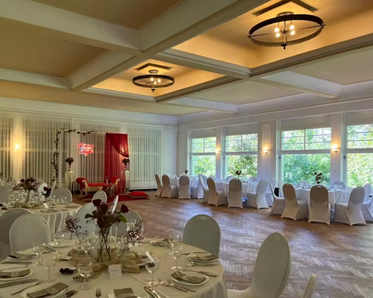 Hochzeit - Geeignet für: Seminare und Meetings - Waldschlösschen Ricklingen Restaurant und Hotel