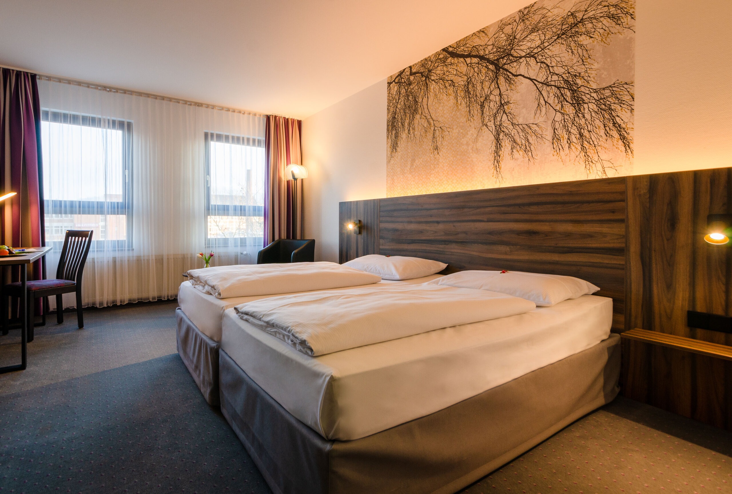 Hochzeit: Eure Traumhochzeit in Reutlingen: Feiert in stilvollem Ambiente mit erstklassiger Gastronomie, Sommerterrasse, Hotelbar und komfortablen Übernachtungsmöglichkeiten für Euch und Eure Gäste.  
 - City Hotel Fortuna