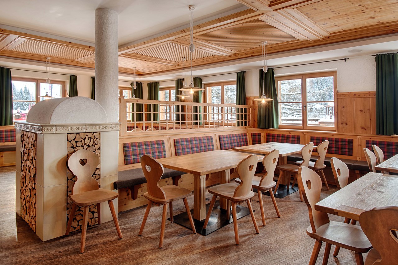 Kristall Alm am Klausberg Information about the banquet halls large room