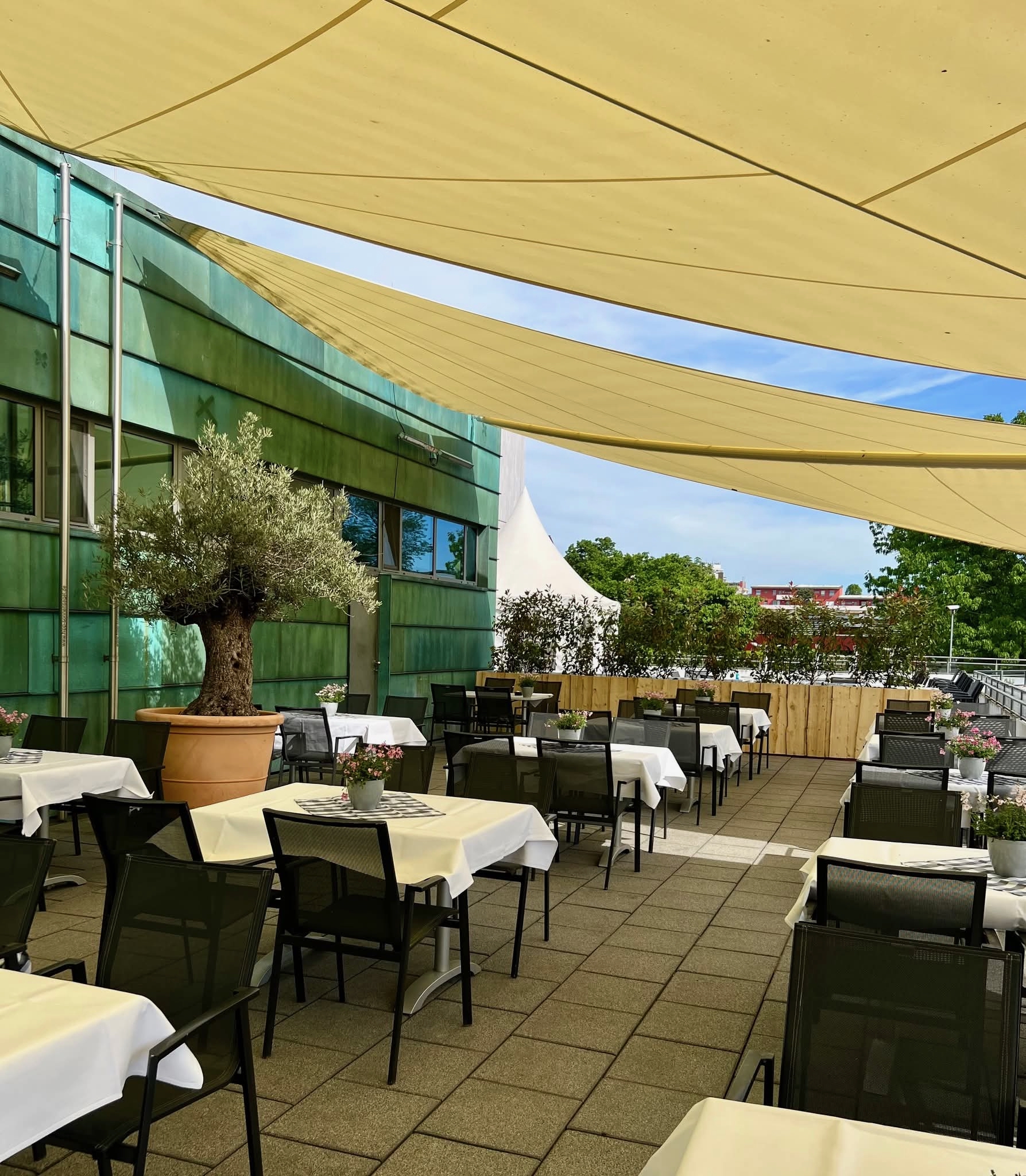 Hochzeitslocation: Terrasse The Prime Cut - Neue Stadthalle Langen & Restaurant The Prime Cut