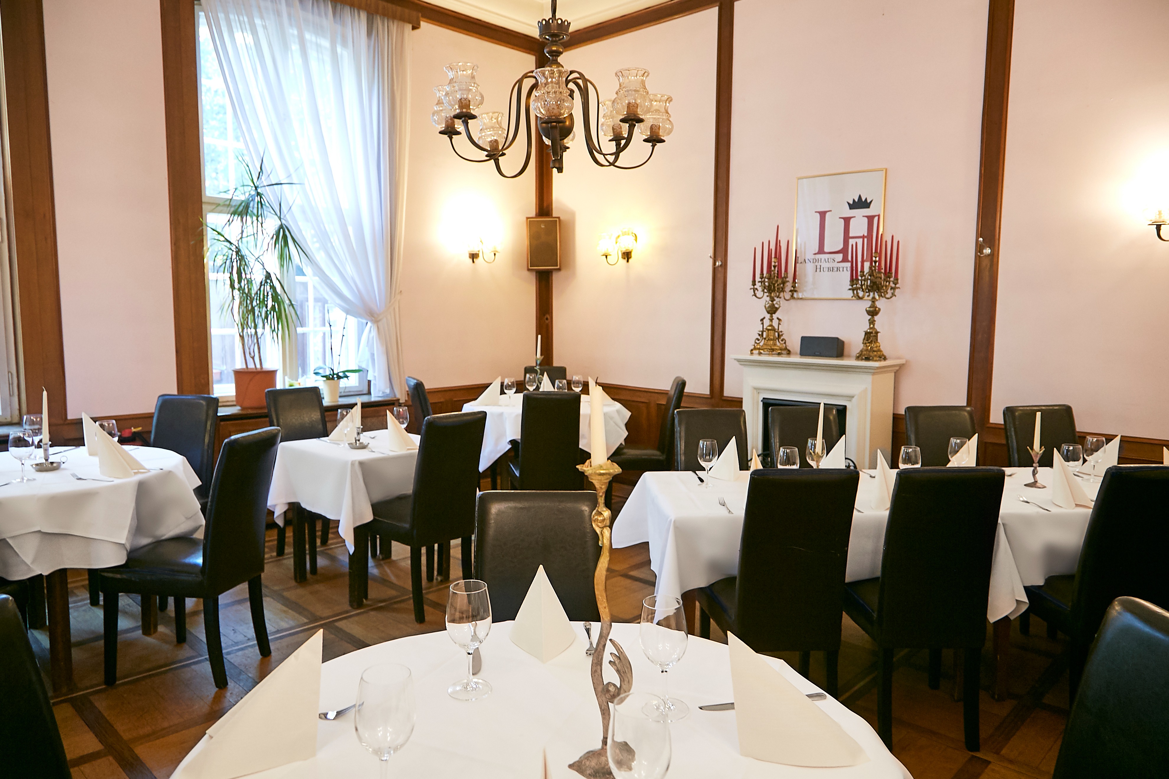 Mariage - Berlin-Stadt Prenzlauer Berg - Landhaus Hubertus: Ballsaal - Restaurant