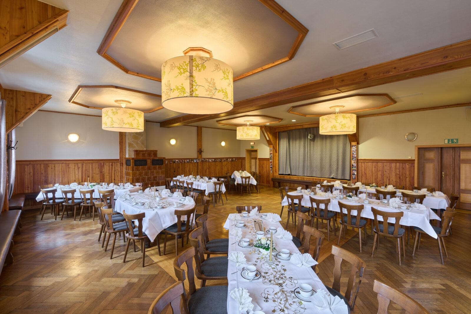 Wedding - Thuringia - Landhotel Brauner Hirsch