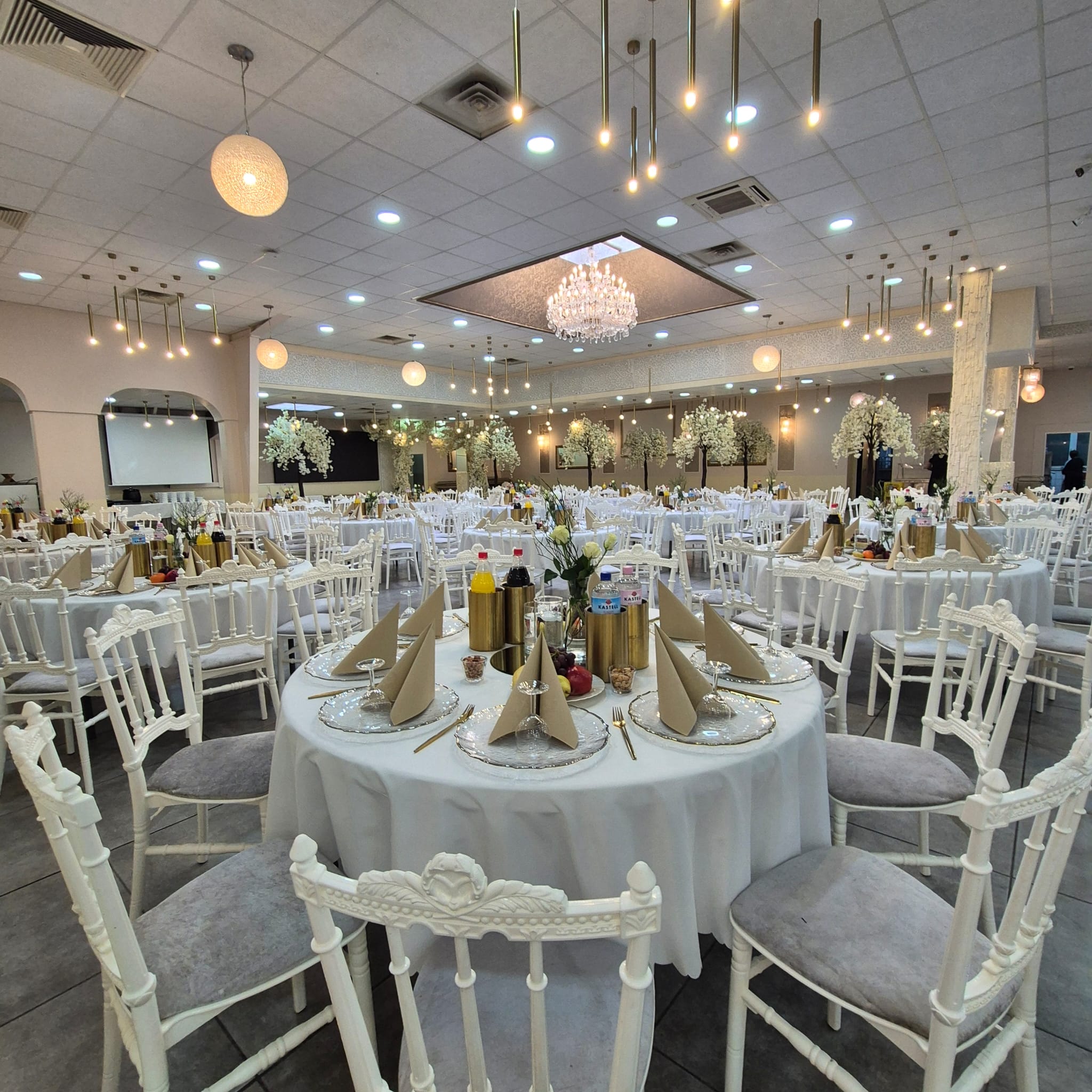 Wedding - Neuss - Majestät Festsaaal & Eventlocation - Majestät Festsaal & Eventlocation
