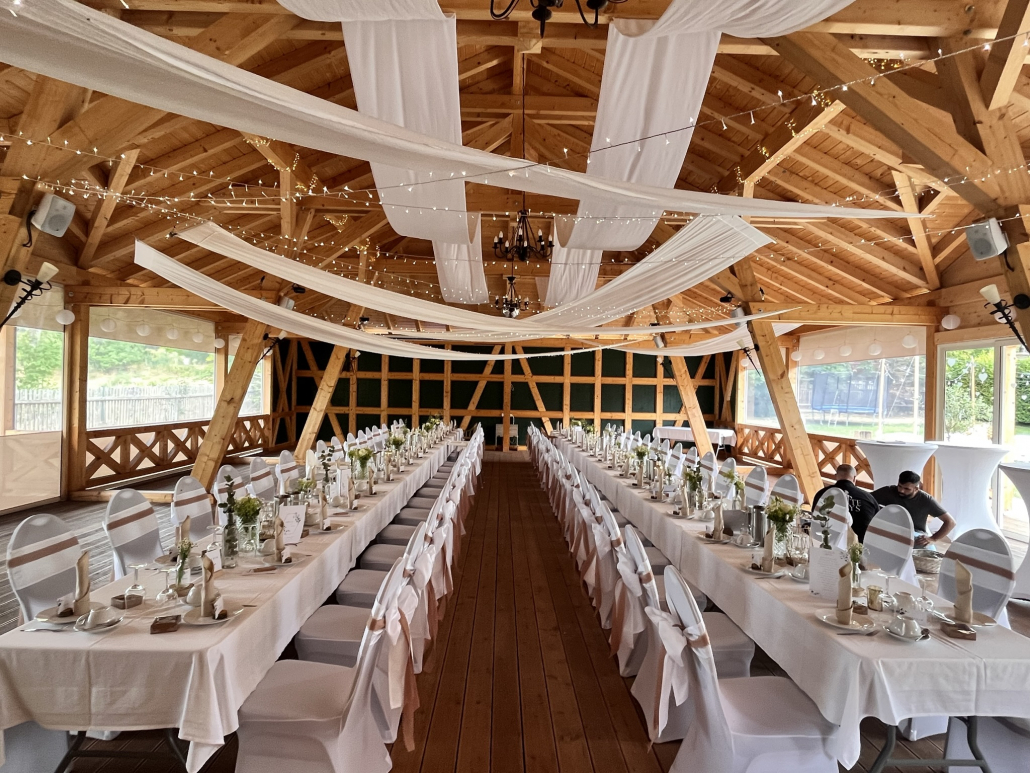 Landkulturhof Glücksbringer Information about the banquet halls Wedding barn