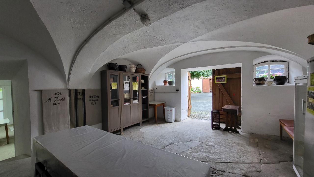 Hochzeitslocation: Buffetraum zum Innenhof - Landhausgarten Bunzmann