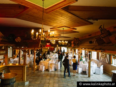 Hochzeit: Hochzeit 20.06.2015
Foto aus Sicht der Musiker auf die Tanzfläche. - Gasthof Wösner