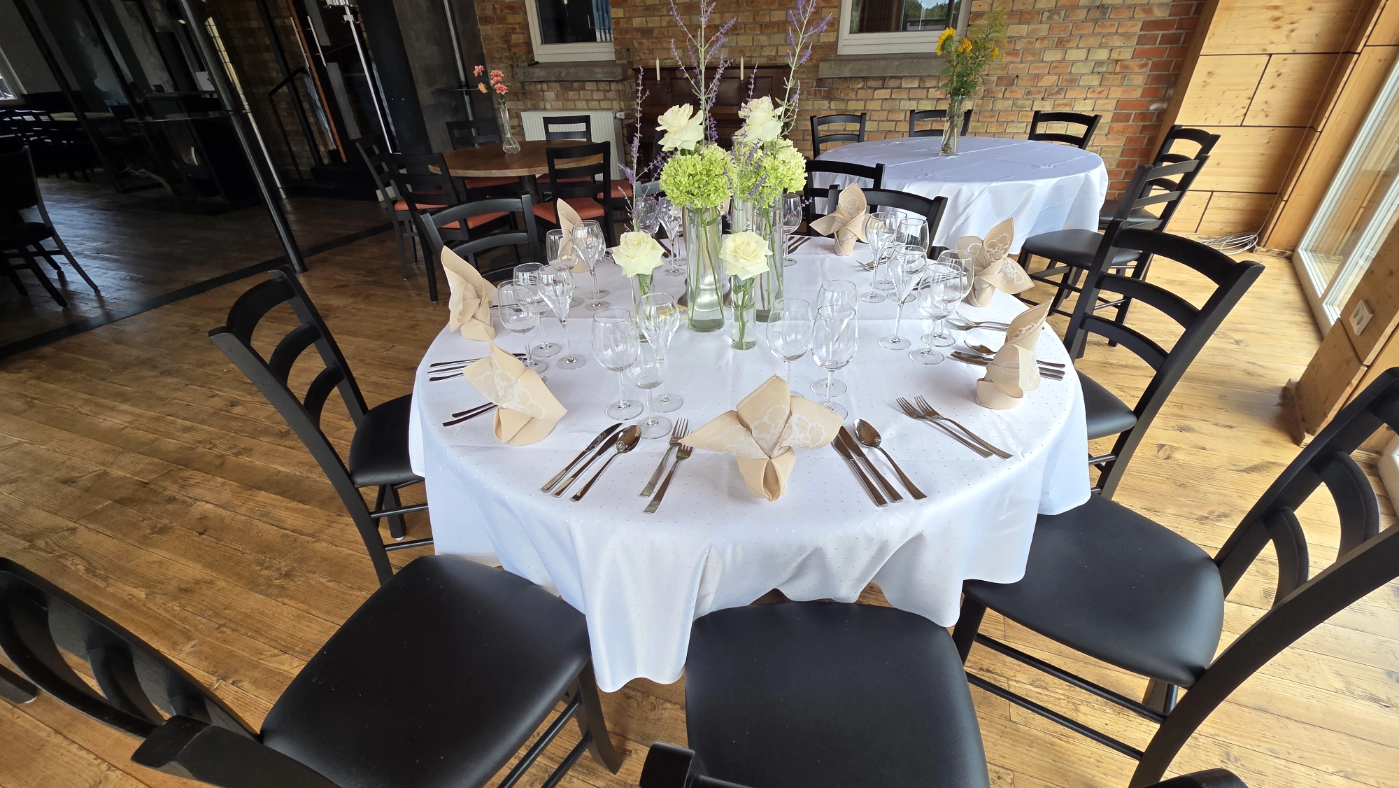 Hochzeit: Innenraum/Saal - Hildes Kulisse