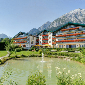 Hochzeit: Berge und Bio-Badeteich - Alpenhotel Speckbacher Hof
