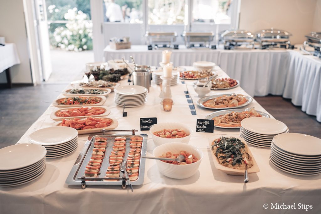 Hochzeit: Buffet für Ihre Hochzeit individuell nach Absprache - Grohnder Fährhaus