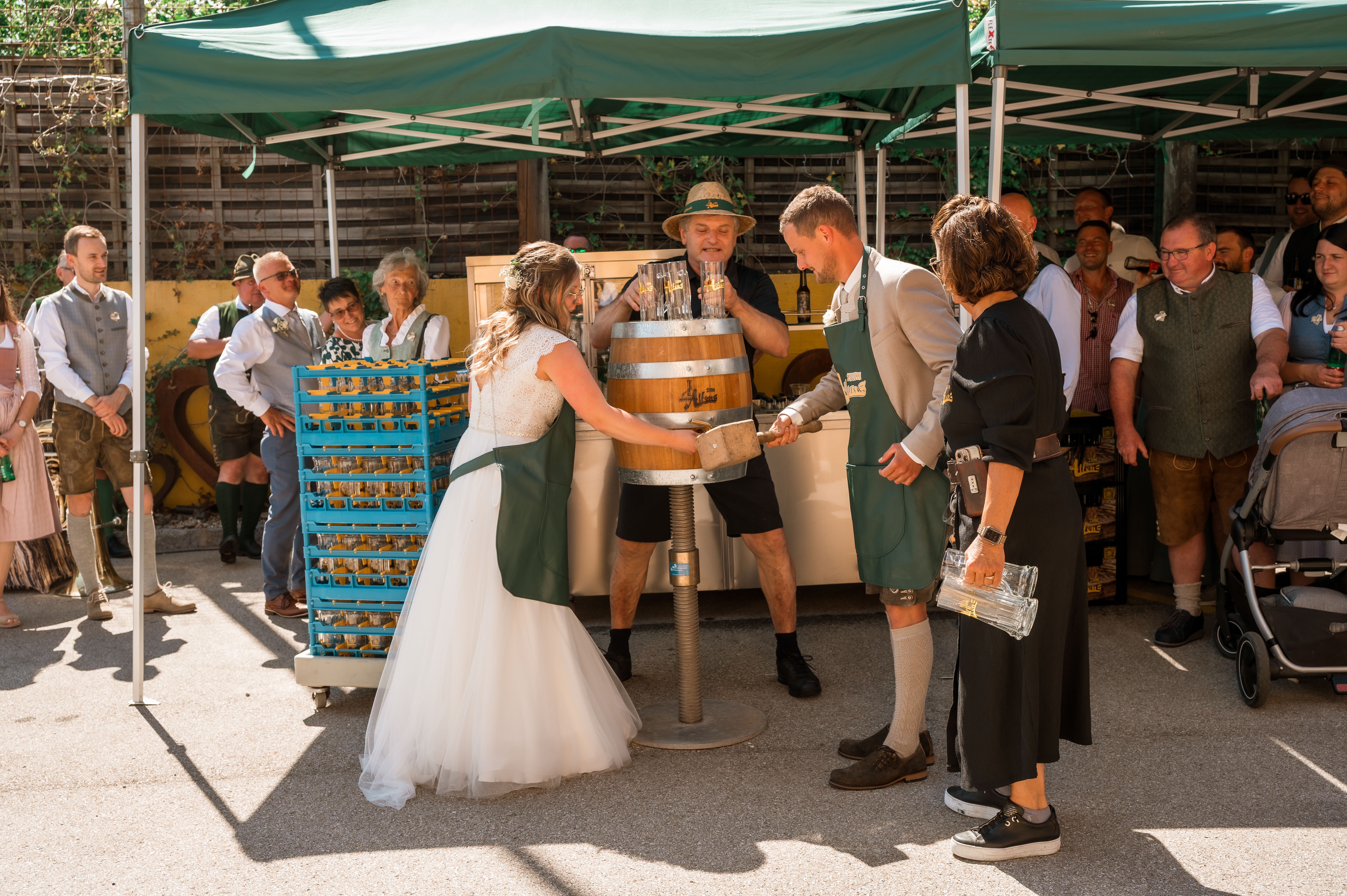Hochzeit: Hochzeitsbier mit individuellem Logo – eine besondere Erinnerung an den Hochzeitstag - Gasthausbrauerei Zum Alfons
