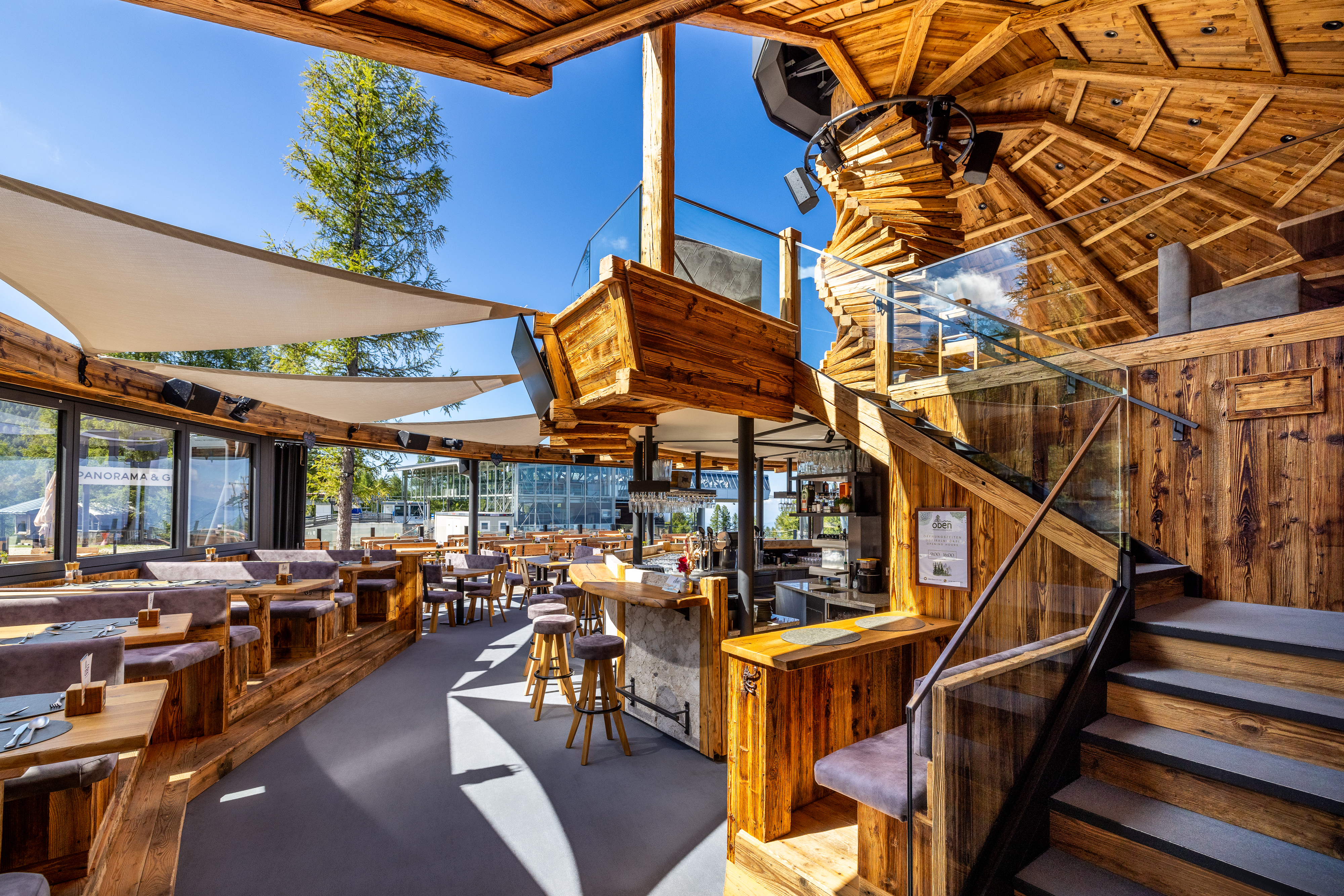 Hochzeitslocation: Panoramarestaurant Oben