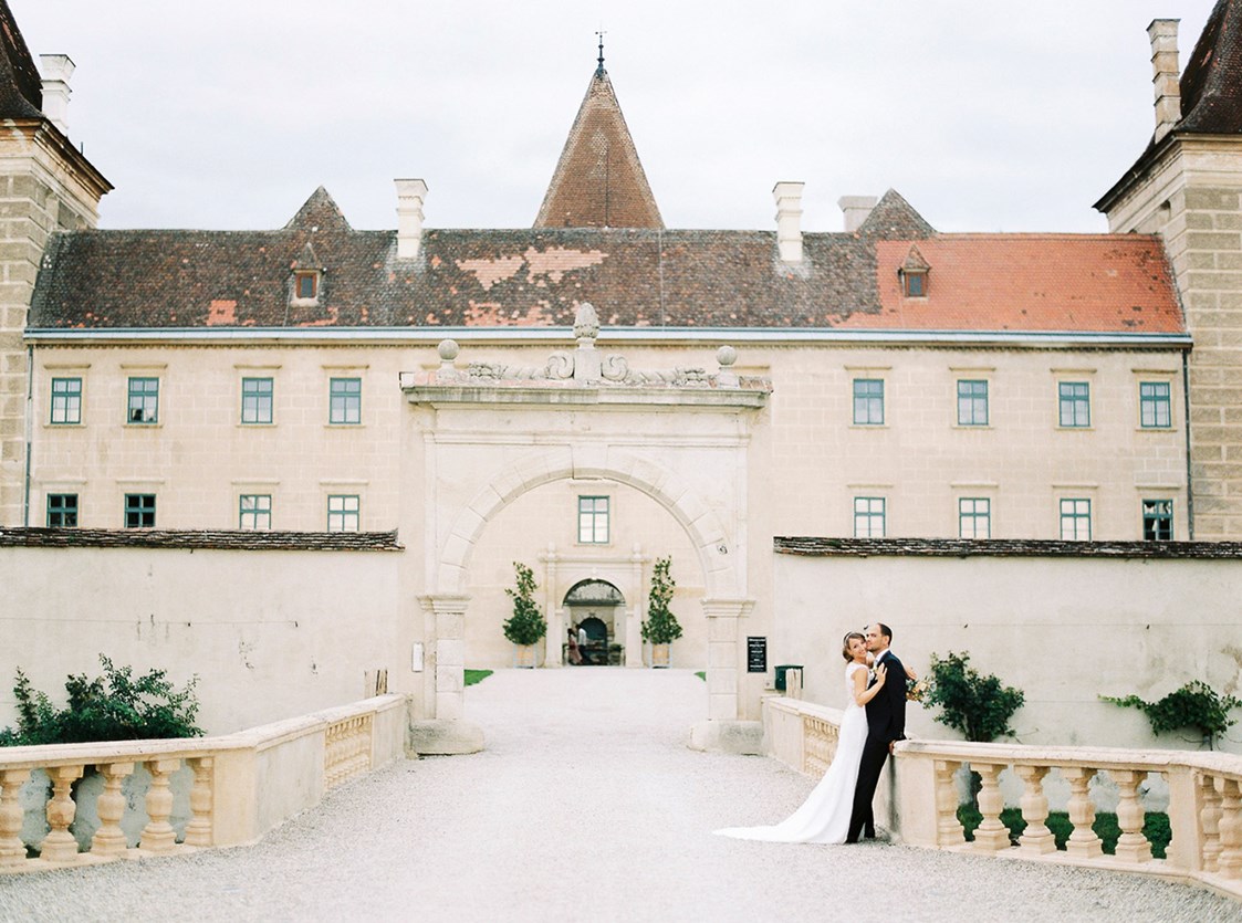 Hochzeit: Feiern Sie Ihre Hochzeit auf Schloss Walpersdorf.
Foto © melanienedelko.com - Schloss Walpersdorf