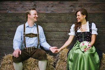 Hochzeit: Heiraten in Tracht - Schloss Prielau Hotel & Restaurants