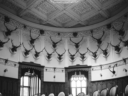 Hochzeit - PLZ 9155 (Österreich) - Standesamtliche Trauung im Jagd Saal auf Schloss Wolfsberg  - Schloss Wolfsberg