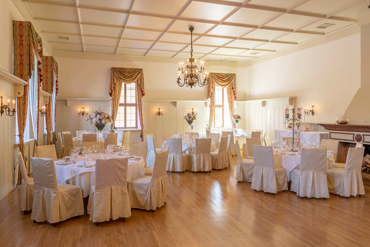 Gasthaus zu Schloss Hellbrunn Informatie over de balzalen Satelliet Hal