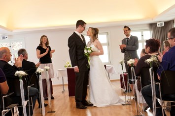 Hochzeit: Standesamtliche Trauung kleiner Saal - Löwensaal Hohenems