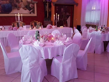 Hochzeit: Burg Spielberg