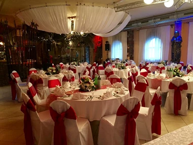 Hochzeit: Burg Spielberg