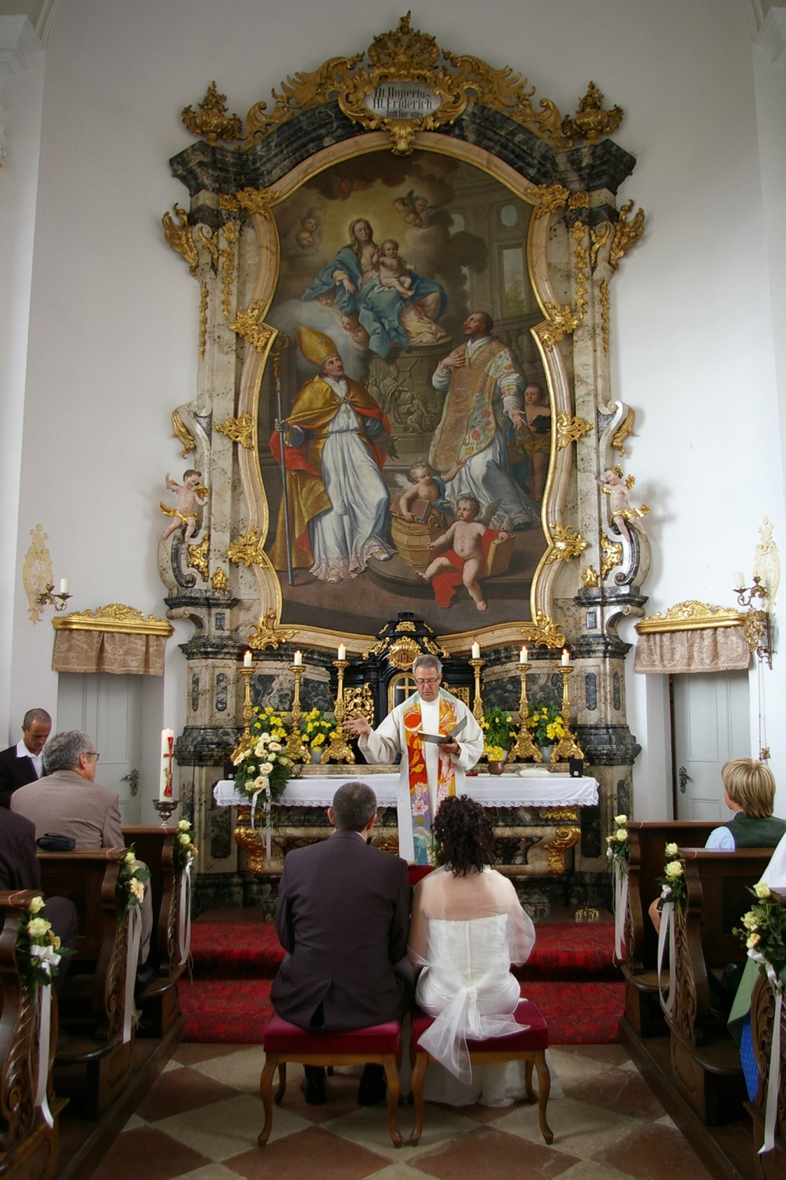 Hochzeit: Kapelle innen - Schloss Seeburg
