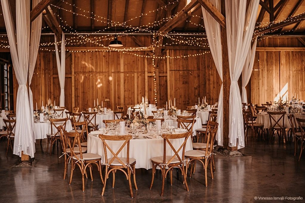 Weingut Steinbachhof bei Stuttgart Information about the banquet halls Field barn